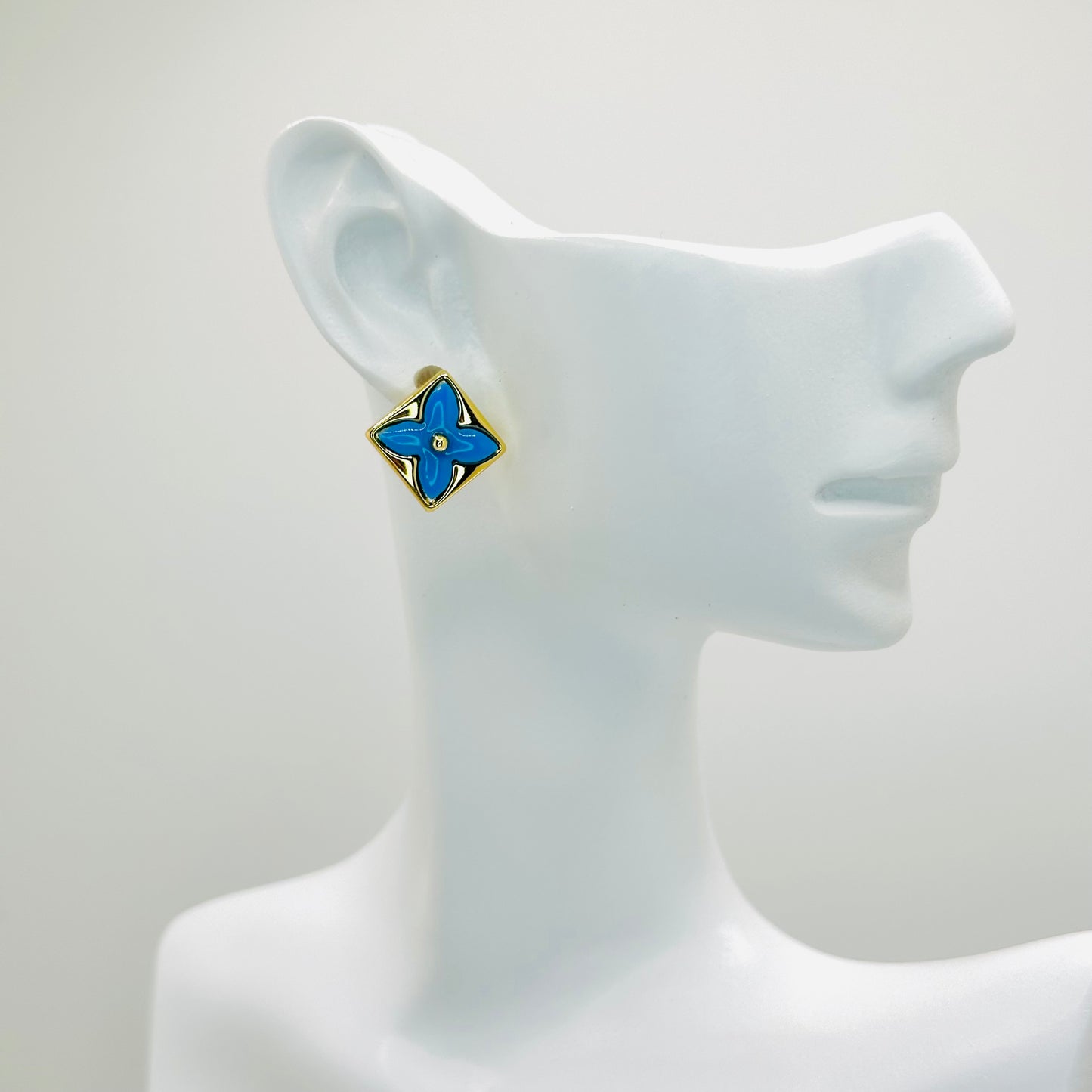 Blossom Earrings ( Blue )